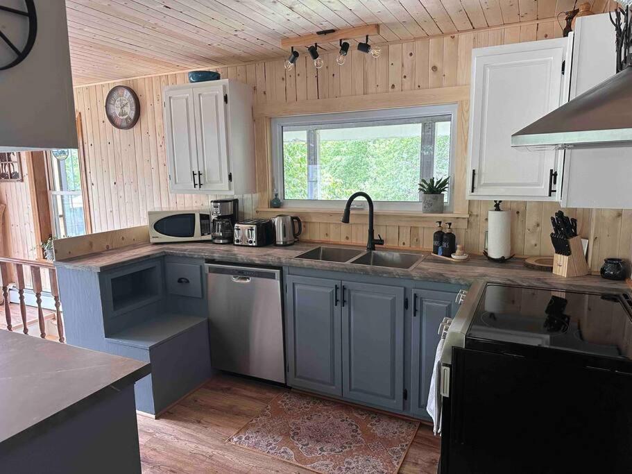 North River Lodge 4 Bedrooms 3 Baths Home Baddeck Exterior photo